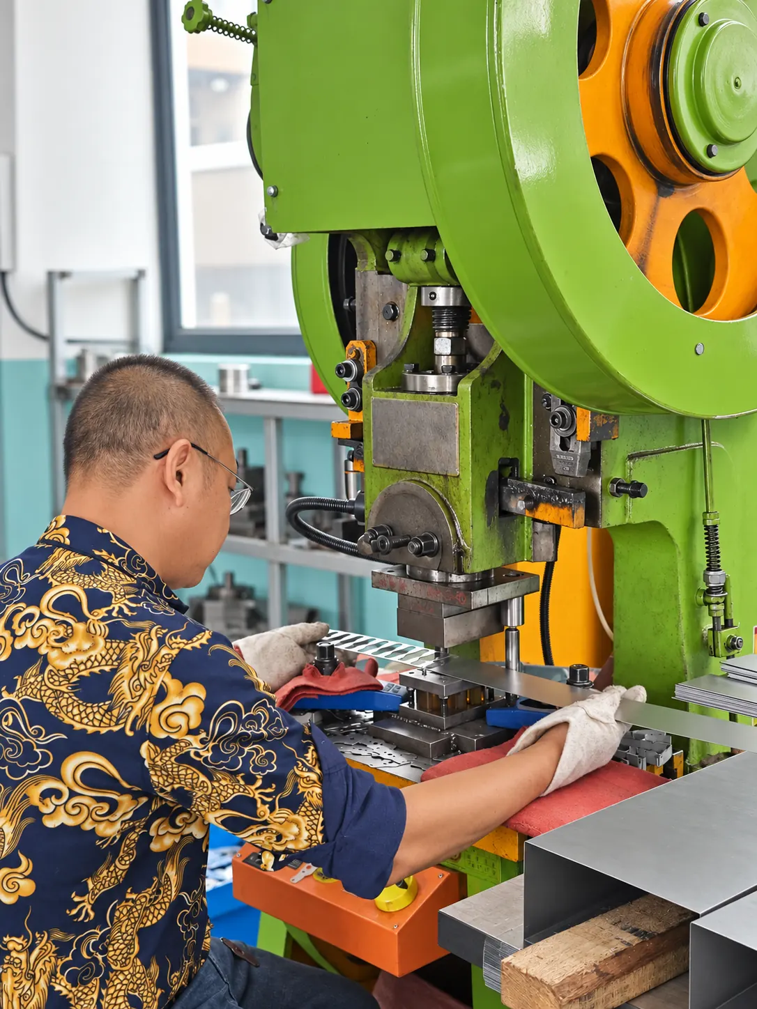 Precision stamping at the stove fan production facility