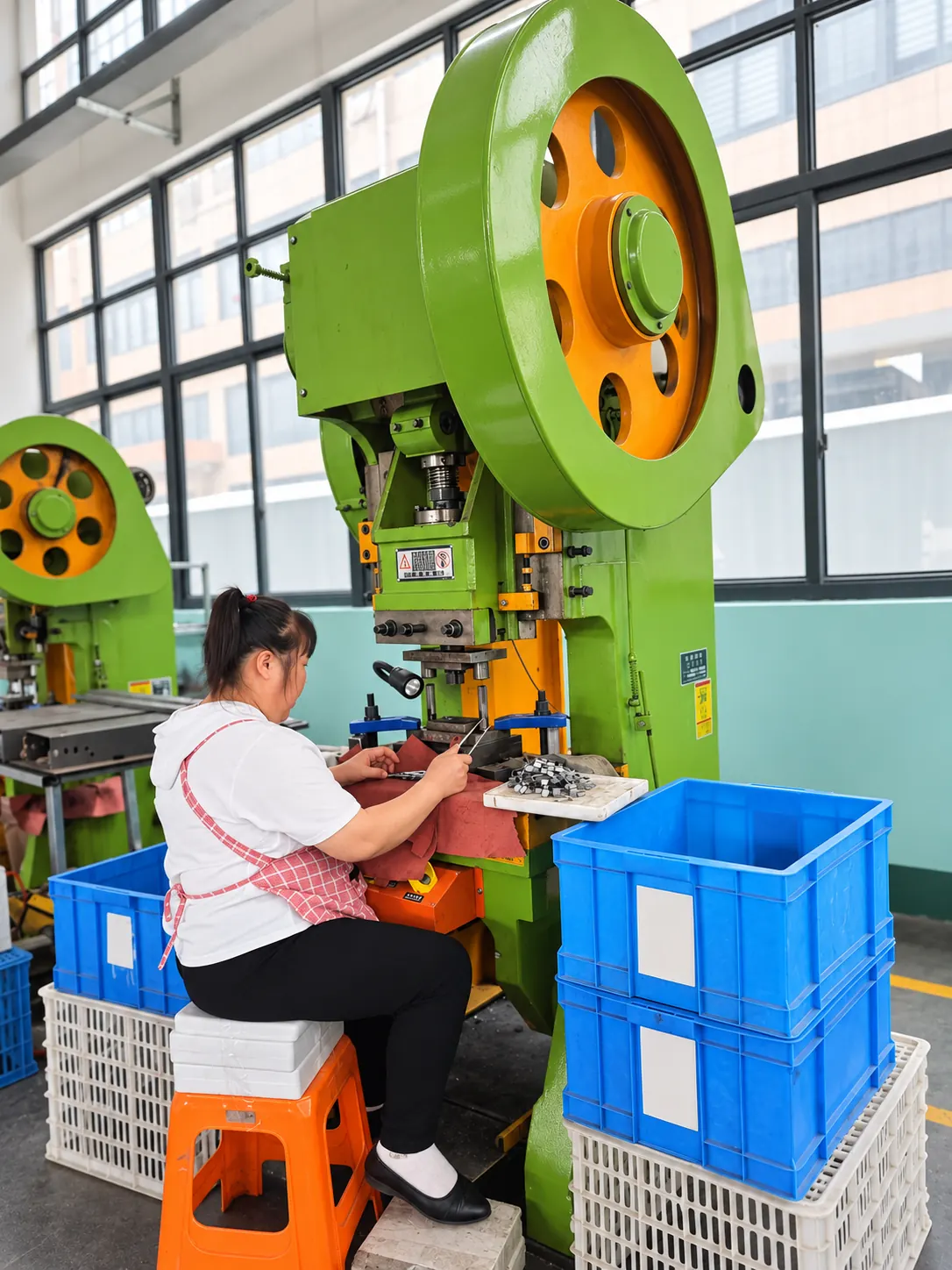 Repeatable production at the stove fan production facility